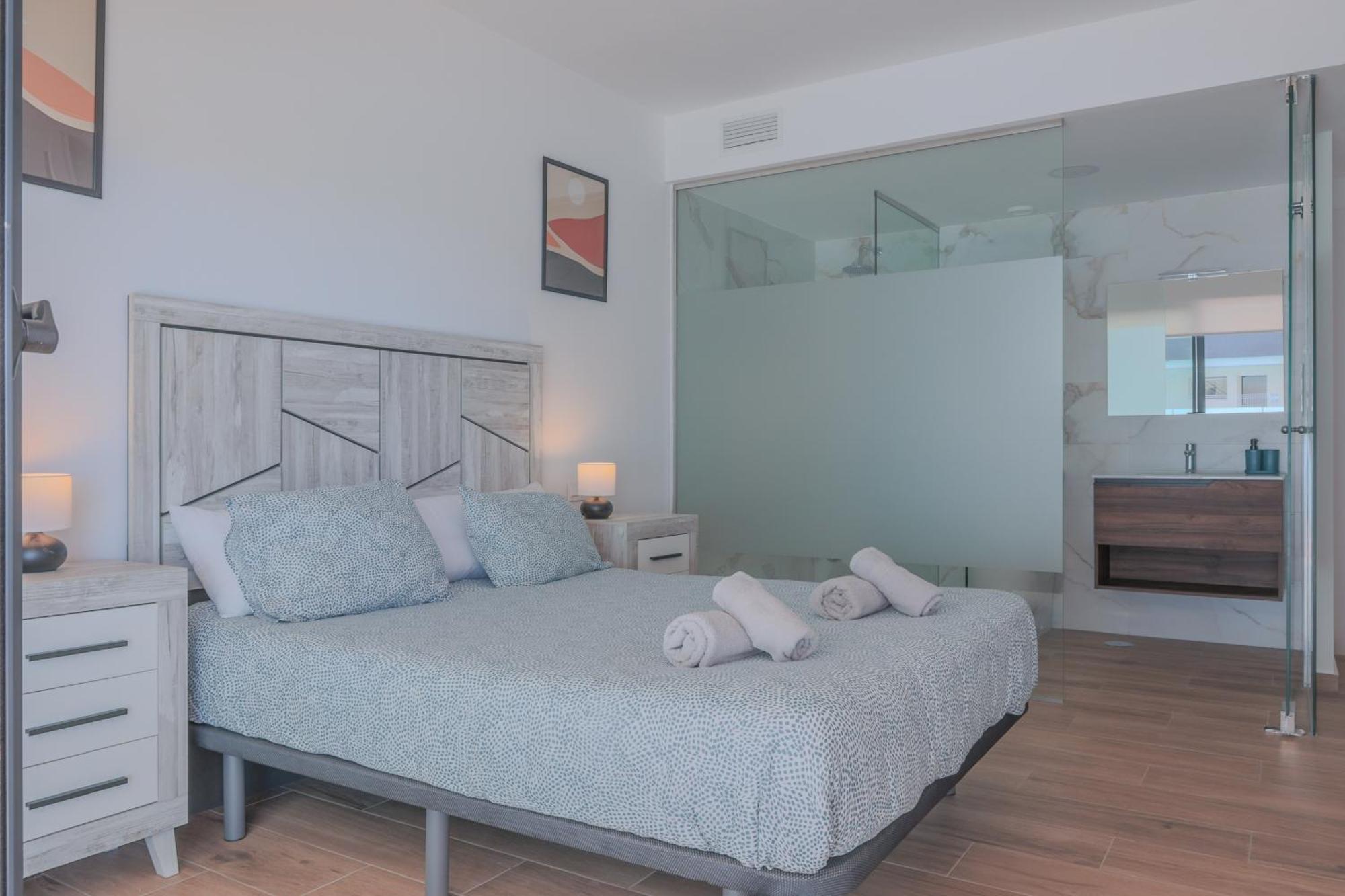 Luxury 2 Bedroom Apartment By Coeli Holidays Los Alcázares Eksteriør billede
